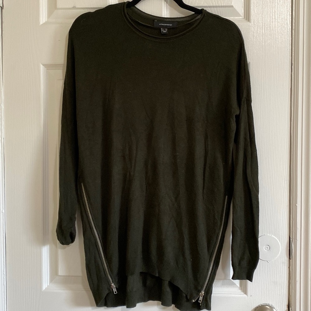 Dark olive knit top size 4